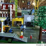 IMAGE: An Apple Store opens up in LEGO Land