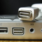 Apple is offering the Mini Display Port spec license for free