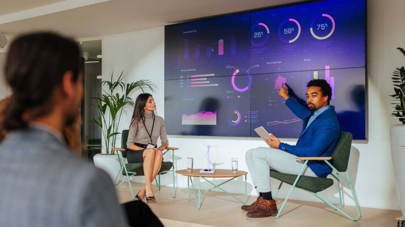 How to Design Flexible Systems for Conference Rooms and Multi-Use ...