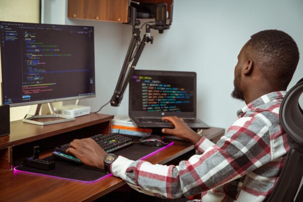 man programming